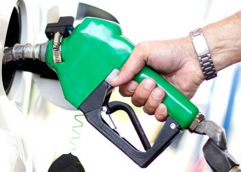 इन्धनको मूल्य फेरि बढ्यो : पेट्रोलको मूल्य १२७ पुग्यो