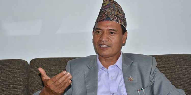 स्वास्थ्यमन्त्री तामाङको सम्पत्ति : १४ ठाउँमा जग्गा, २२ तोला सुन