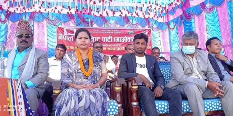 विभिन्न पार्टी परित्याग गरी पाँचसयबढी माओवादी केन्द्रमा