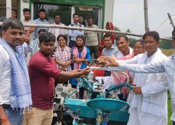 किसानलाई अनुदानको कृषि सामाग्री