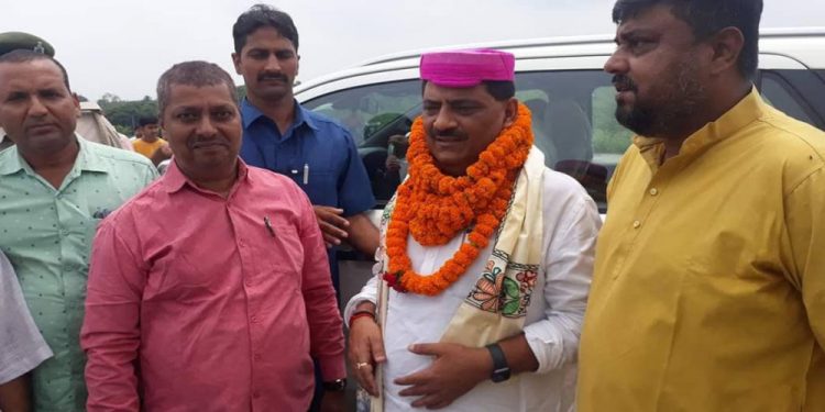 भारतीय मन्त्रीद्वारा कोसी ब्यारेजको निरीक्षण