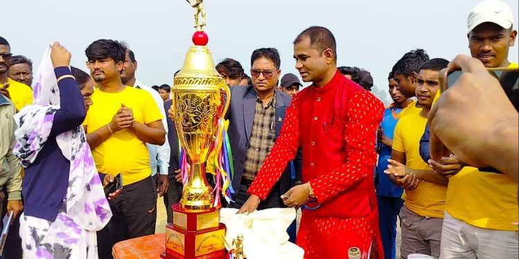 एसपिएल क्रिकेट : भण्टाबारी र बेरियाकमाल विजयी