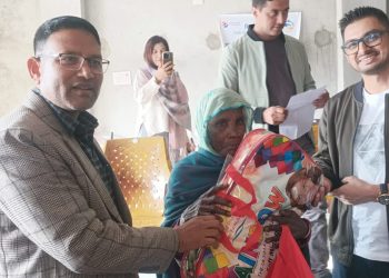 कोशीमा न्यानो कपडा वितरण