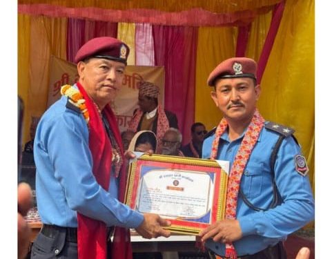 कोशीका डीआईजीबाट सई चौहान सम्मानित