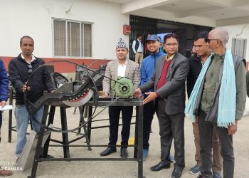 भोक्राहाका किसानलाई अनुदानमा कृषि उपकरण
