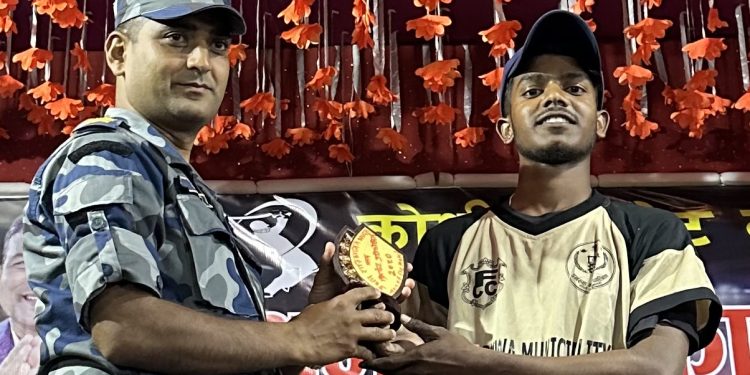 रात्रीकालिन क्रिकेट : इनरुवा क्वाटरफाइनलमा