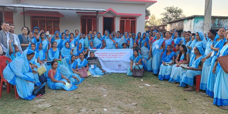 देवानगञ्जमा स्वयंसेविकाहरूलाई मानसिक स्वास्थ्य तालीम