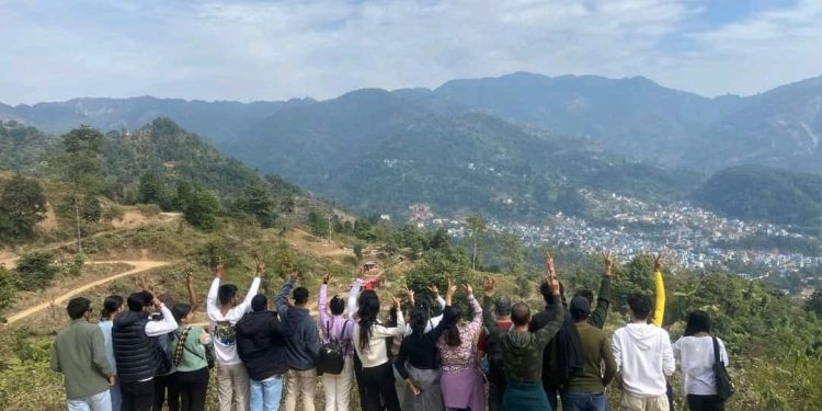 पद यात्रा:- चिन्डे डाँडा