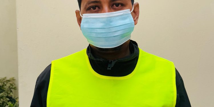 लागूऔषध सहित एकजना पक्राउ