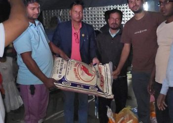 आगलागी पीडित लाई राहत वितरण