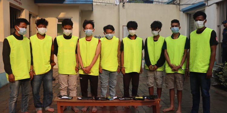 मलद्धारदेखि घडीमा लुकाएर लागूऔषध ओसारपसार